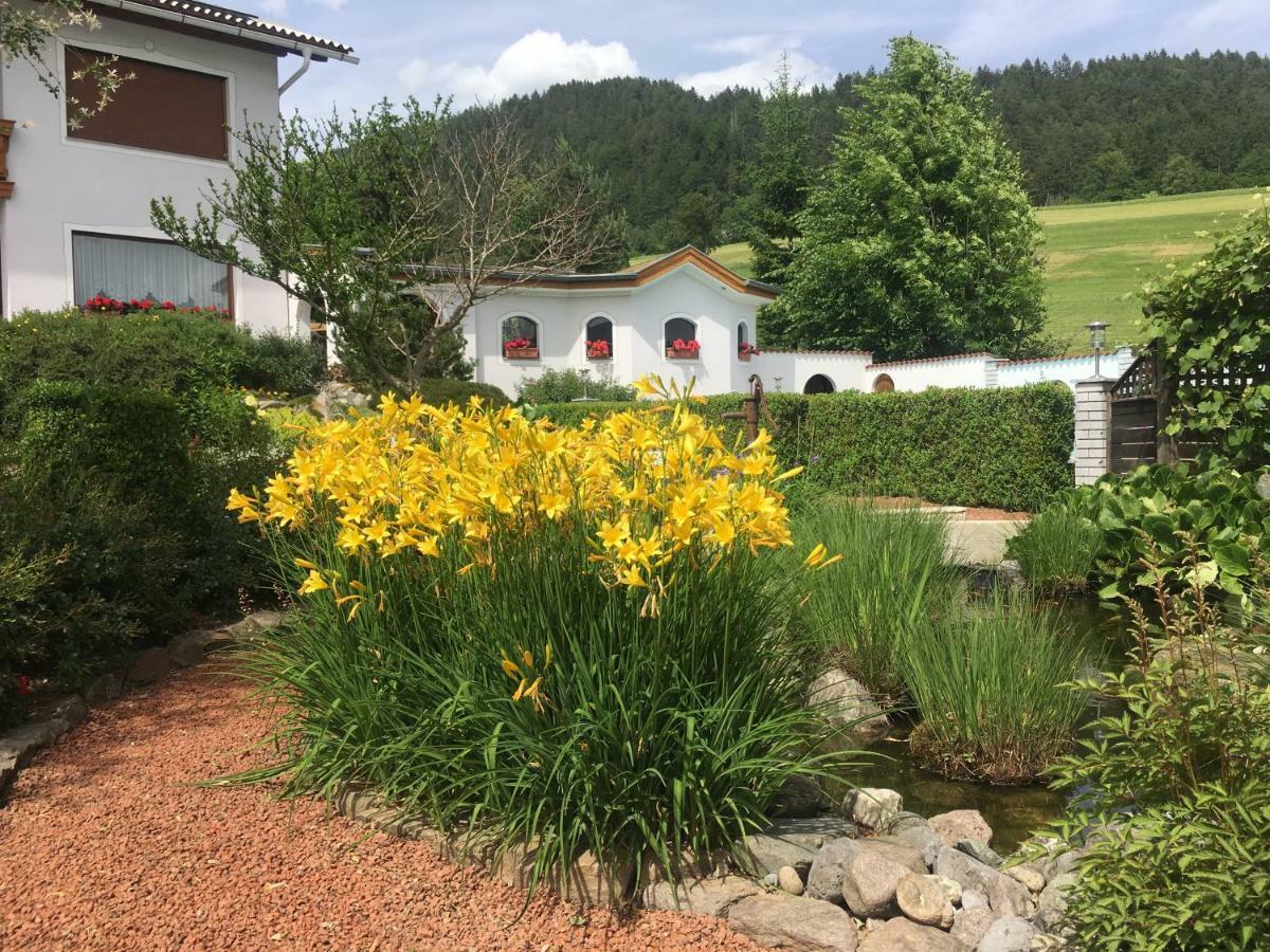 Sonnwiesen Strasse 1/85 Ferndorf Buitenkant foto